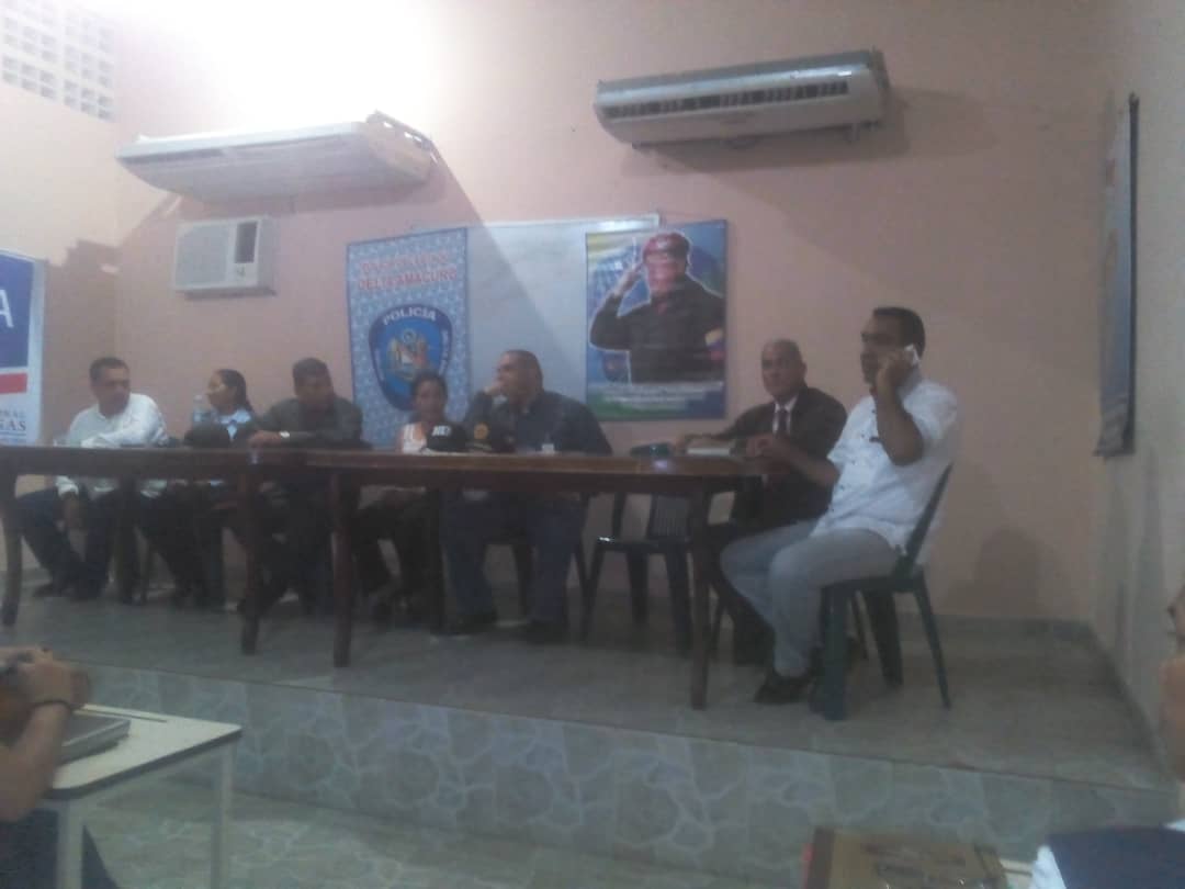 CICPC_259's tweet image. #CICPC, JEFE DELEGACION ESTADAL DELTA AMACURO, PRESENTES EN  RUEDA DE PRENSA CON LOS DIFERENTES ORGANISMOS DE SEGURIDAD DEL ESTADO, DANDO A CONOCER LOS RESULTADOS DEL OPERATIVO FIN DE SEMANA TUCUPITA SEGURA 2018, @DouglasRicoVzla , @Cicpc376, @PRENSACICPC