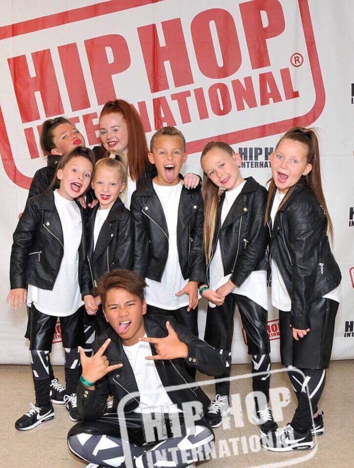 Thank you to TDM DANCE for coming to showcase your Interpretation piece at Collabo Bristol. What amazing energy you brought to the stage 🙏🏻💃