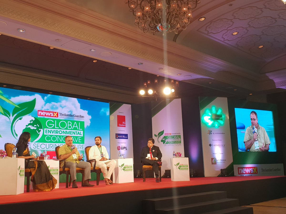 AakarSocial's tweet photo. Our Global advisor, Mr. Munish Gupta, talks about the environmental impact of menstrual waste during the Innovative Business Solutions panel at the #GlobalEnvironmentalConclave @sundayguardian @NewsX #livelihoods #environment #Sustainability #menstrualhygiene https://t.co/LVNtkUSS6Z