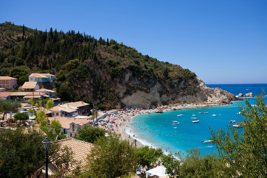 CFlights's tweet image. Why not fly out to the Greek island of #Preveza for your #SummerHoliday! Book with Charter Flights for some of the best low-cost flights around! ✈️