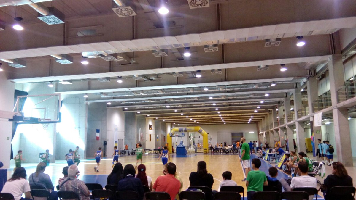 GranCanariaDep's tweet photo. #BALONCESTO🏀| ACBKIDS Cup
Arranca la primera edición del Mundialito #ACB en Gran Canaria👏
#GCIslaEuropeadelDeporte #GCEuropeanIslandOfSport https://t.co/reXgPr0azV