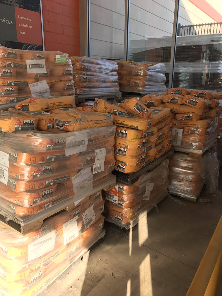 Franciscogrip's tweet photo. Good morning Here at HD#915 Vauxhaul NJ we carry plenty of Self-Leveling Underlayment, Is Cementitious polymer modified and only need 1 Gallon of water 💦. Yes that's pretty amazing 😉 come get some there is plenty for everyone https://t.co/PsOH6j7YQx