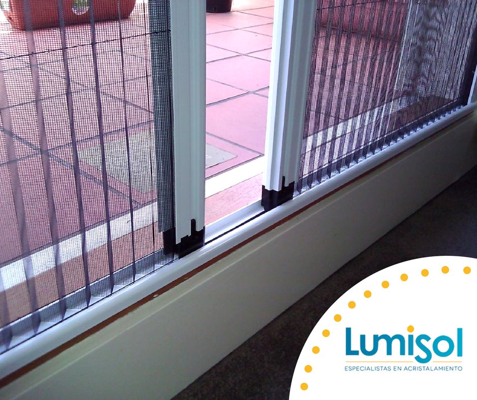 LUMISOLSL's tweet photo. ¿Los mosquitos no te dejan dormir? ¡En #Lumisol tenemos la solución! Ponemos a tu disposición mosquiteras que aportan a tu hogar elegancia, discreción y comodidad. 

Llámanos al 951 100 603 y pídenos presupuesto. https://t.co/3EdT4iCKFB