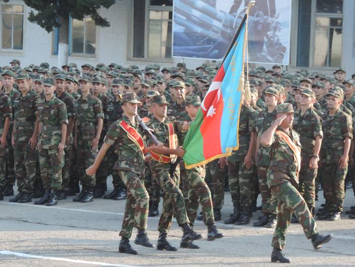 C79373330's tweet photo. #AZEARMEDFORCES100th
#yapnasimi
#SİLAHLIQÜVVƏLƏR100
#aduyapgb https://t.co/SrDZh357ac