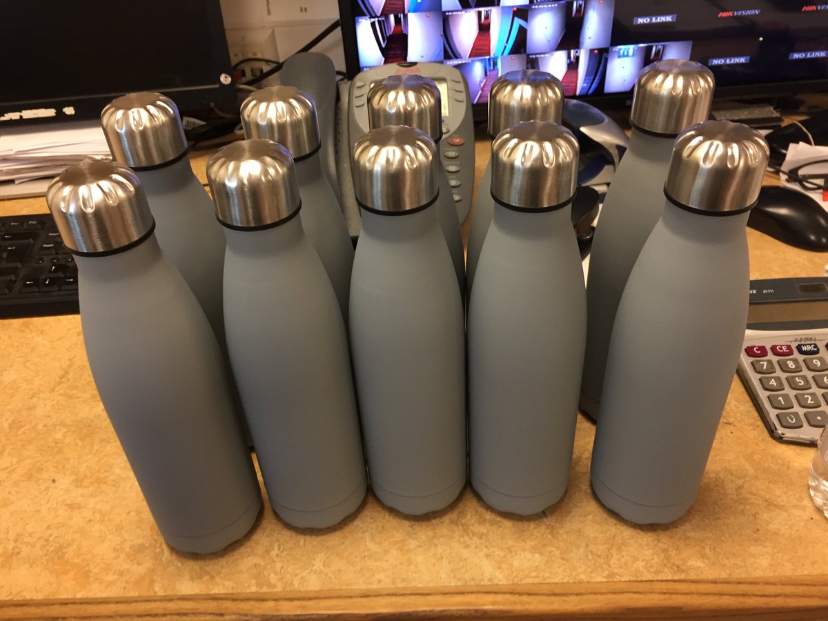 daysinnwetherby's tweet photo. Looking after our team at #CelebrateServiceWeek A good cuppa has to be served hot! #flasks #hot #sayingthanks https://t.co/WCWHPRNo7J