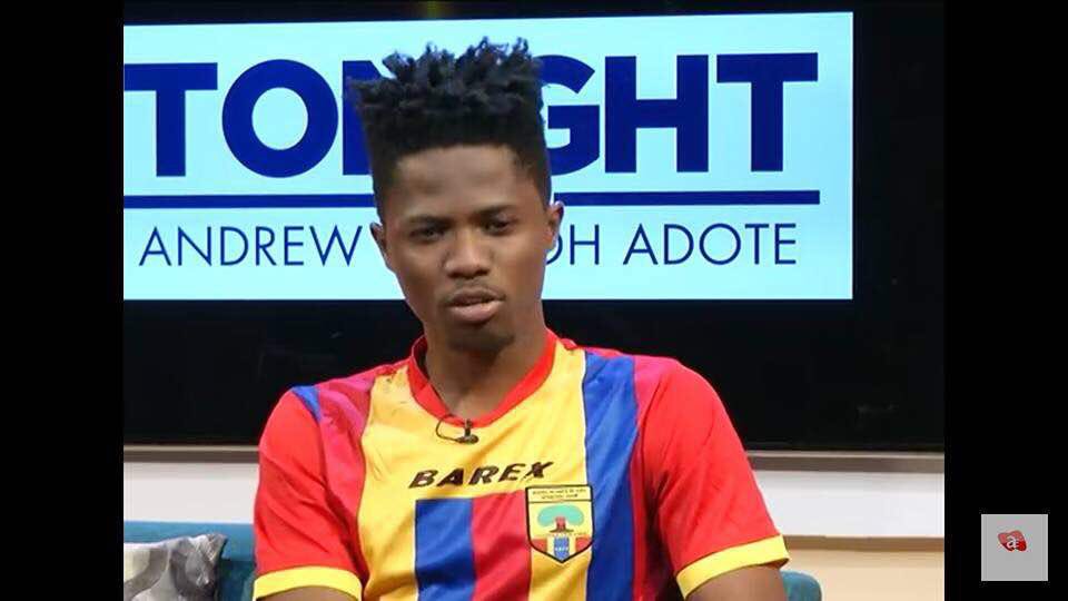 HeartsOfOakGH's tweet photo. Heads up, @KwesiArthur_. You have made all of us proud. You are a winner even based on the depths that you have risen from. 

The only way for you, is UP. Keep moving up, keep shining, keep rising, keep grinding, and keep being awesome. 

#AHOSC https://t.co/Zwc2urCG8A