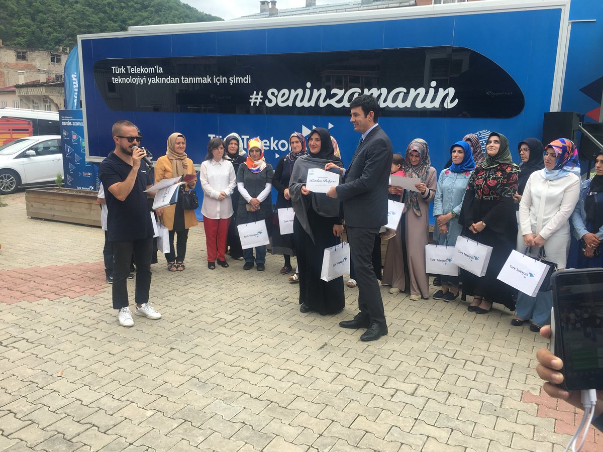 sinannYs's tweet photo. #seninzamanin  Teknoloji tırımızla Çaykara’dayız... https://t.co/p8i7qHKyAs