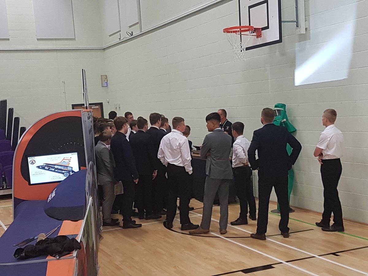 R_A_RHODES's tweet photo. @comms_box in full flow #TourAndExplore @ENLUTC @BLOODHOUND_Edu https://t.co/5c6VWRqUsR