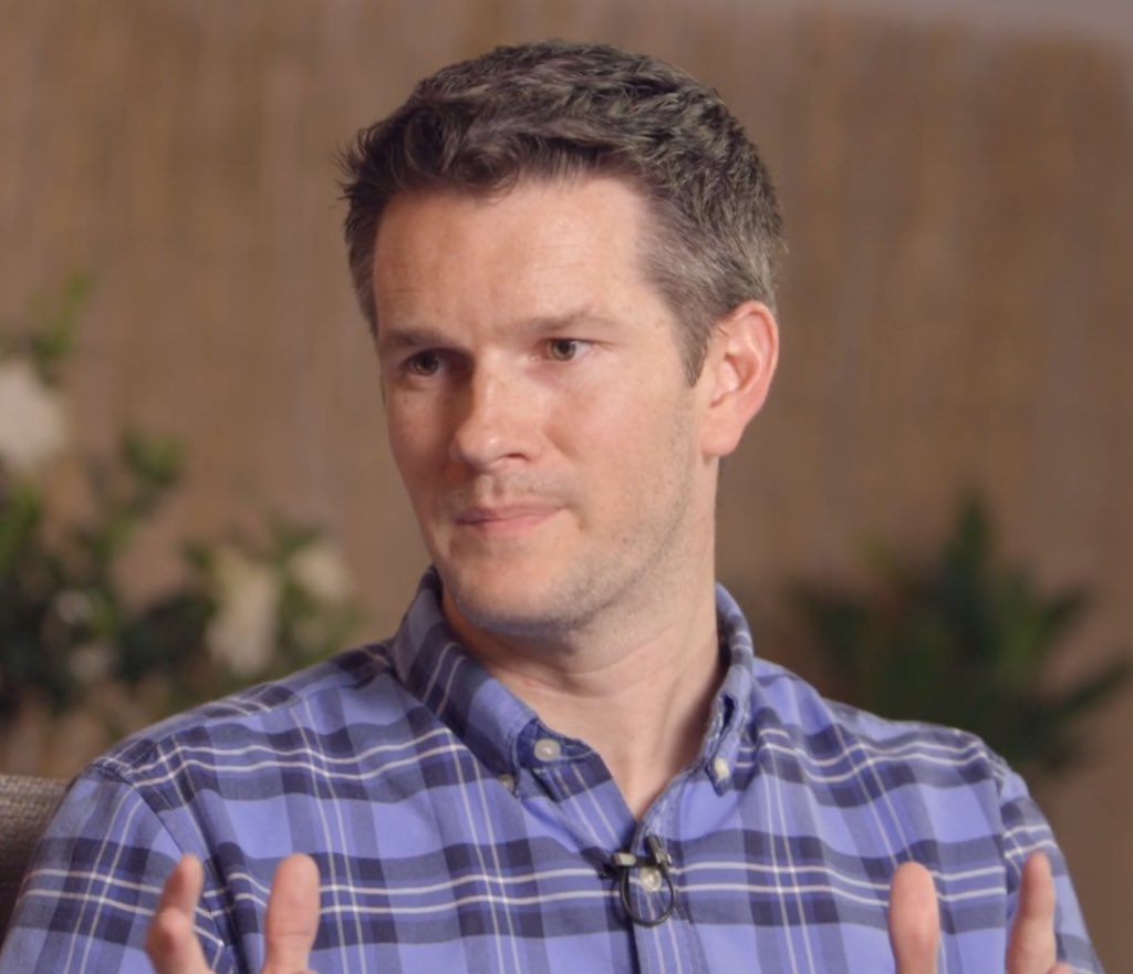 CruSummer's tweet photo. God desires for us to experience life in a local body of believers. Learn as @shelbyabbott interviews @MattSmethurst on what to look for in a local church and why church membership is important, especially for students. https://t.co/YDyIfVm5I0 https://t.co/H6v8LwdjtH