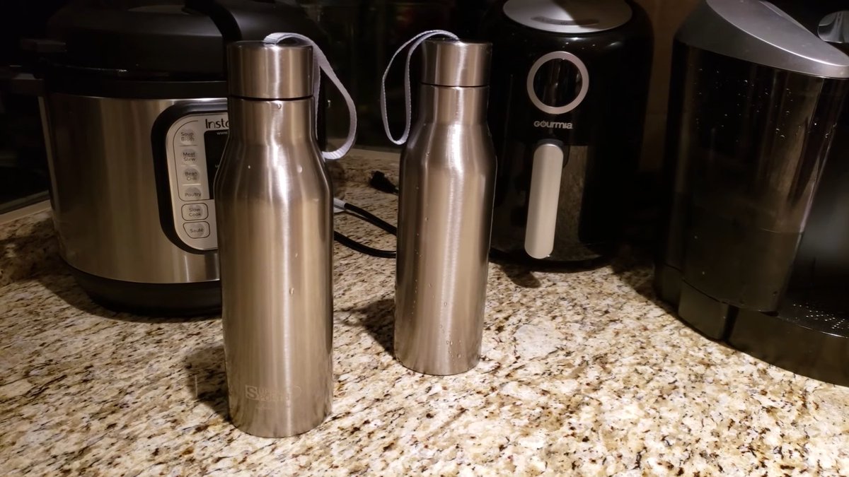 GregglesTV's tweet photo. Have a great Monday, everyone. 

The @landnics Stainless Steel water bottle keeps drinks hot for 12 hours and cold for 24 hours 

#GregglesArmyStrong 
✌️ 
https://t.co/8qpTi4YisK https://t.co/c4vcVDZpZq
