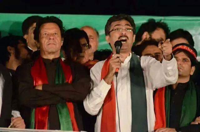 MFida31595088's tweet photo. وقت پلٹے گا میری قسمت کی کایہ ایک دن

تمہیں ہم بتایں گے مکافات عمل کے معنی ...!! https://t.co/HBzNEmFq6p