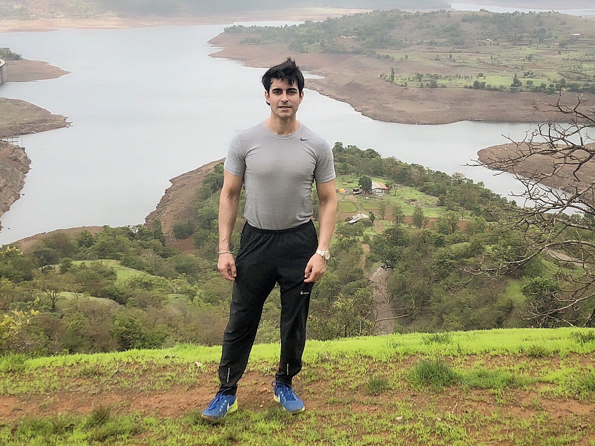 gautam_rode's tweet photo. In the lap of nature! 😇 https://t.co/nYNvHPGvj8