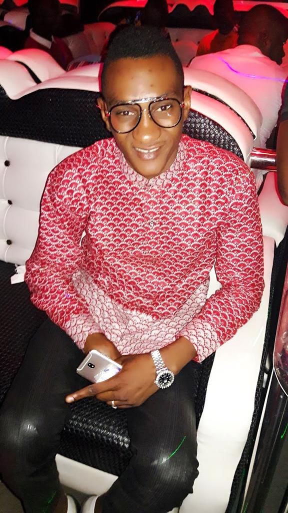 ascamara9's tweet image. SPECTER forever 👊👊👊👊