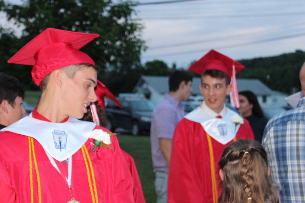 BrianCoreyJCS's tweet photo. Graduation! JCS Class of 2018 https://t.co/8f1N0Dfik3