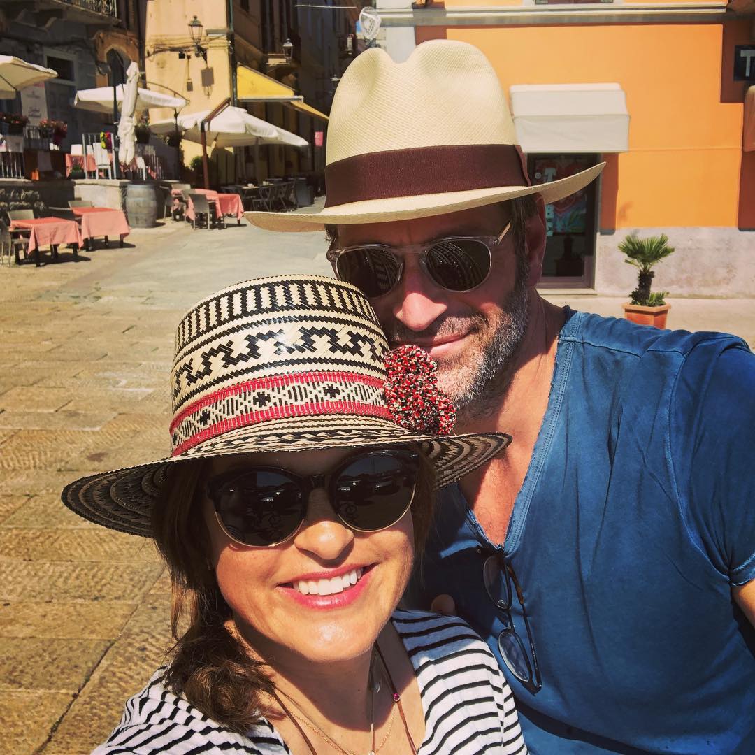 forpetska's tweet photo. Im sure it doesn't take a scientist to figure it out.. but petska is my favorite summer time SHOW.
#Petska
#SummerTimeGoals https://t.co/MkWXhi0Jdf