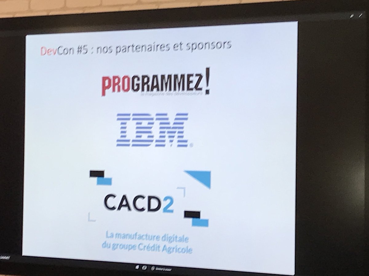 flocalvez's tweet image. Devcon #6 c’est parti pour #coding4fun avec @francoistonic @progmag @ClemenceLebron @IBM_France