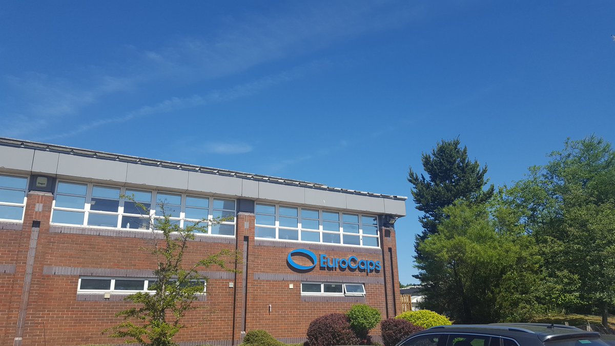LeanneConnor74's tweet photo. Excellent meeting with a key employer #Eurocaps Ltd in @BlaenauGwentCBC this morning, exciting times ahead #investinbg #thefutureisbright @SallyJones248 https://t.co/JAjewzJ5fb
