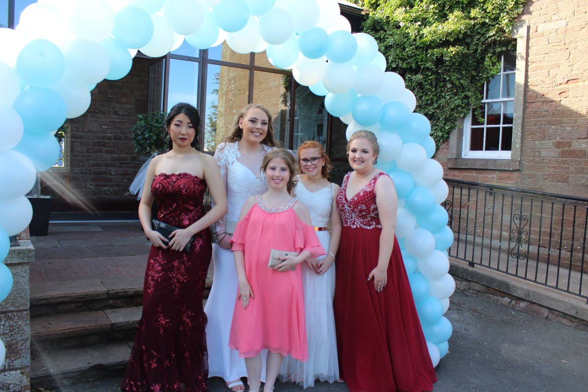 Y11 Leavers Prom 2018 <a href="/GreenhillHotel/">The Greenhill Hotel</a>