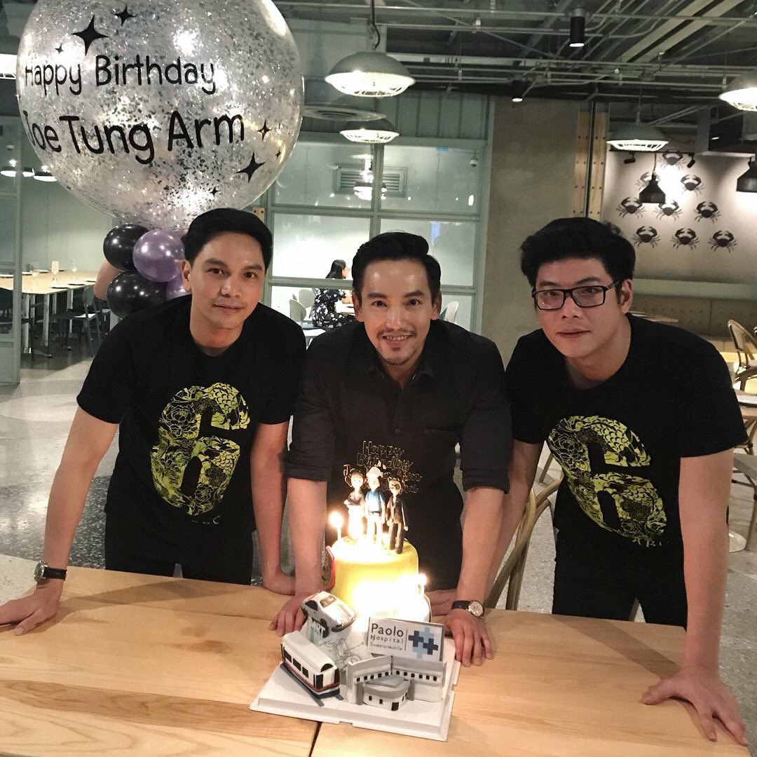 JoeTrivisvavet's tweet photo. #ABC6 Shanghai Bday ขอบคุณทุกคนมากๆครับ🤗🎂❤️#abcbyspu #abcbyspu6 #abcshanghai #octoseafoodbar @ Octo Seafood Bar https://t.co/VVtQApu58C