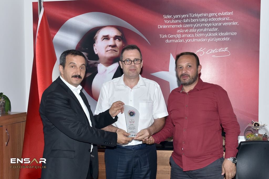 mesutkaya2023's tweet photo. Nazik ziyaretleri için Ataşehir Eğitim Hizm. Güç. Koruma Drn Bşk Sn İsmail Dağ’a teşekkür ederiz.
@AtasehirMEM #Atafest https://t.co/tktE4SpxLJ