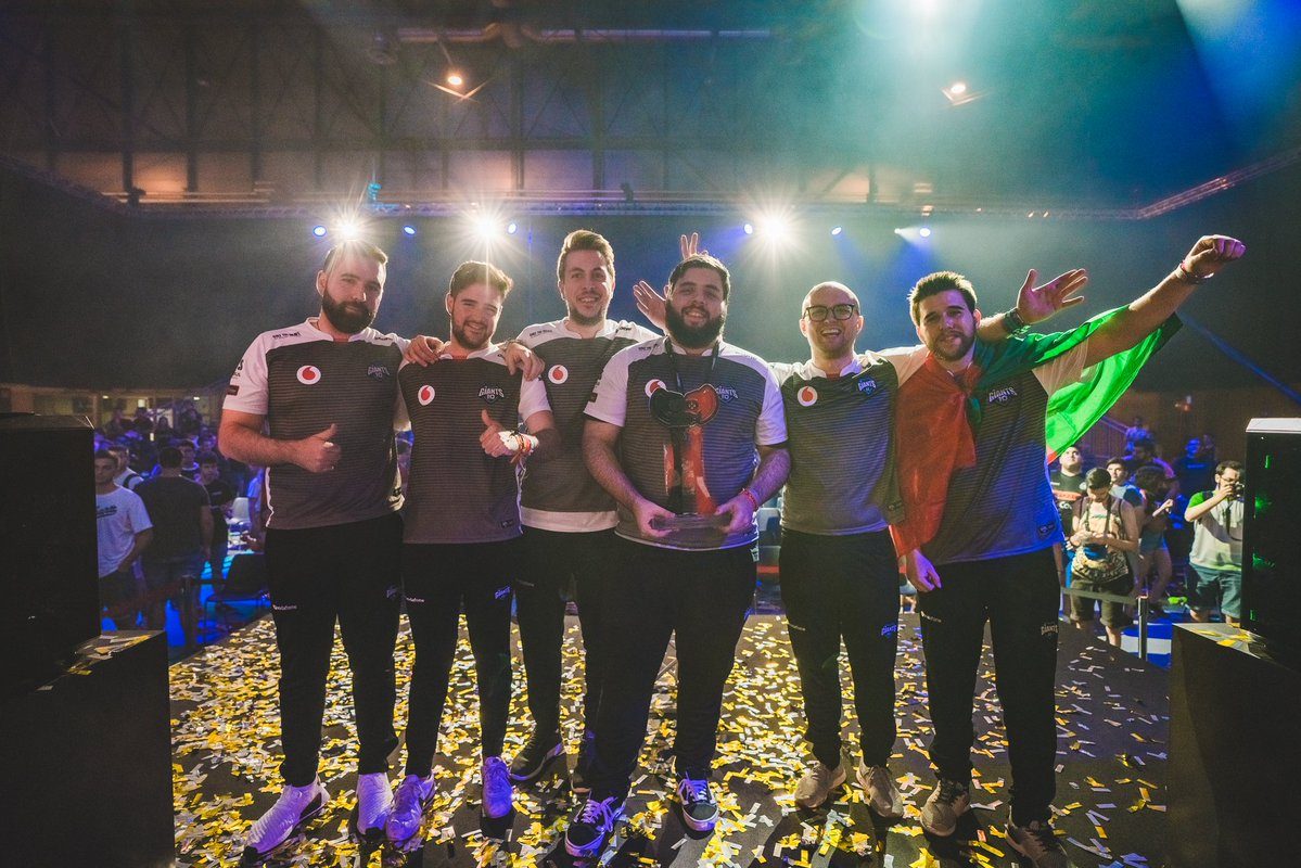 FullEsports's tweet photo. #CSGO Vodafone Giants conquistó su primera SuperLiga Orange de CS:GO el pasado sábado en Madrid. Los jugadores no dieron opciones a sus rivales y arrasaron hasta proclamarse campeones de CS:GO en Gamergy.

🔗https://t.co/OgL1rTnVvv https://t.co/XE2EHy3o8h