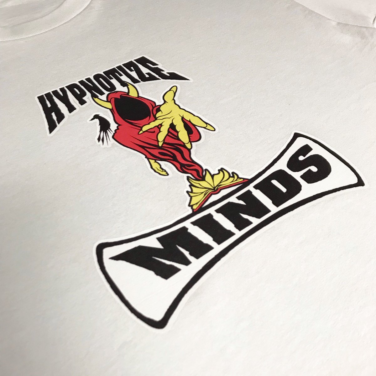 PYREXEDDIE's tweet photo. HYPNOTIZED CLOWN POSSE SHIRT M-XL 💀🤡
https://t.co/HWQ13YffIA
#STREETWEAR #DESIGNER #FASHIONDESIGNER #ICP #HYPNOTIZEDMINDS #HOOD2HOOD 
IG. @ PYREXEDWARD https://t.co/5h5JKTchf5