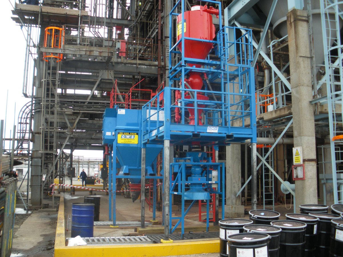 GwsVacuum's tweet photo. GWS catalyst handling vacuum equipment, Drum Filler, 50 Series Vac, Filter Hopper & CDV. The system vacuum transfers catalyst from reactors into Drums, without releasing dust on site making #safersites
#dustcontrol #industrialvacuumequipment #catalysthandling #manufacturinguk https://t.co/XgPF8FvVp0