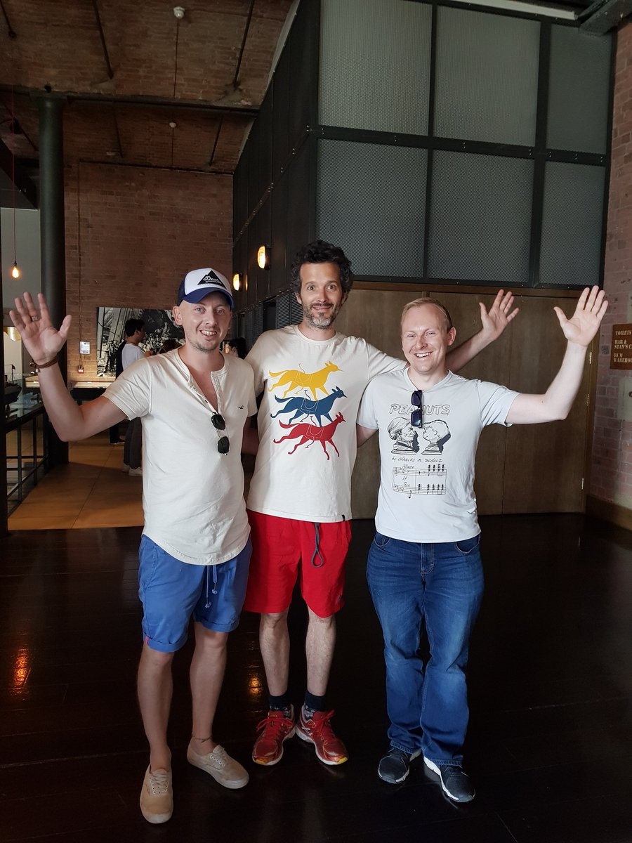 kipwilbo's tweet photo. Going to see @fotc tonight in liverpool and just met bret in the hotel reception, lovely bloke #flightoftheconchords https://t.co/qKMfFqS31U