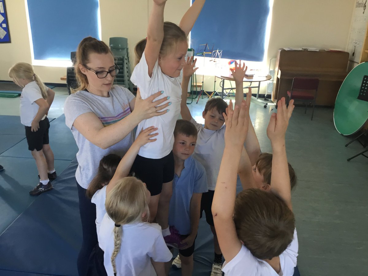 Crakehall School North Yorkshire started the week of sports with' Cricket with Crofty' all children took part in a session improving their cricket skills. KS1 also had a session cheerleading.