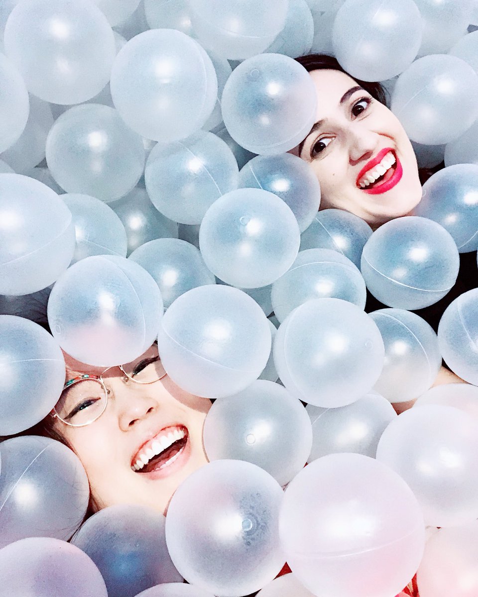 SweetAndTastyTV's tweet image. Getting caught by translucent Pokémon balls with @HelloTaniaChan 😆 #KidsAtHeart #playgroundvibes #seoul #southkorea