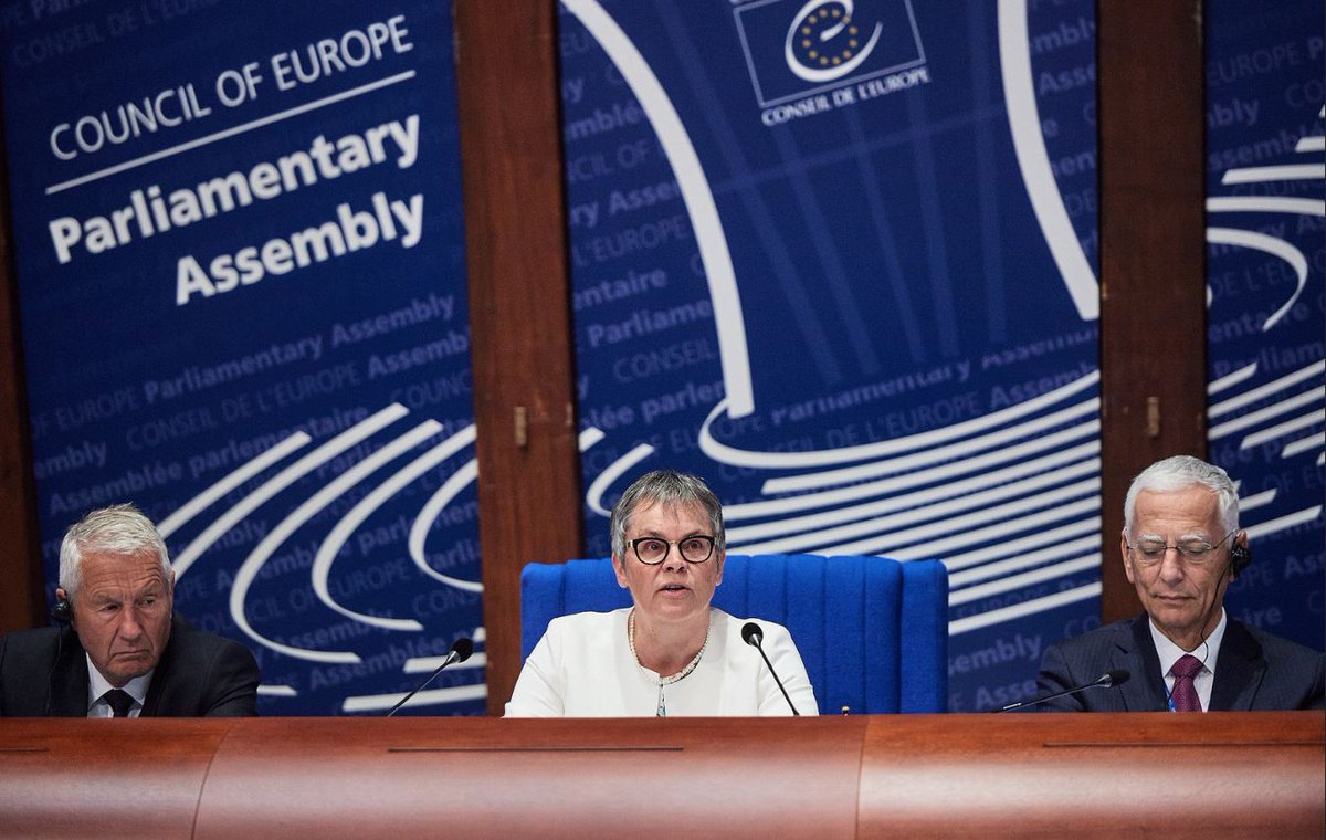 Ständerätin Liliane Maury Pasquier ist neue Präsidentin der Parlamentarischen Versammlung des Europarates <a href="/PACE_News/">PACE</a>. Sie ist die zweite Vertreterin der
Schweiz und vierte Frau in dieser Position. Im Videointerview erklärt sie ihre
Ziele. #ParlBlog parl.ch/2tCfIpZ