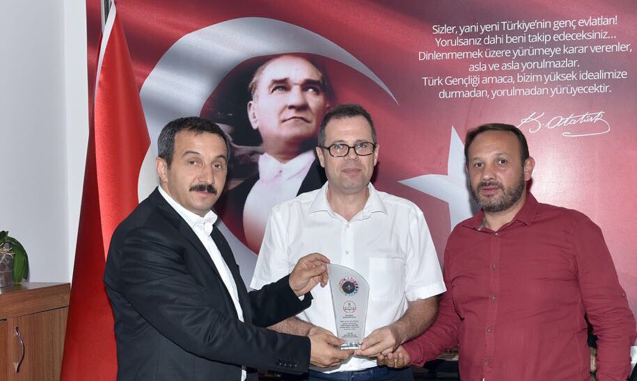 Bahcesehir_Ata's tweet photo. Nazik ziyaretleri için Ataşehir Eğitim Hizm. Güç. Koruma Drn Bşk Sn İsmail Dağ’a teşekkür ederiz. @dagozlem @ozgeeasln @ErkenCocukluk @mesutkaya2023 @bahcesehir_k12
@AtasehirMEM #Atafest @ozgencahmet https://t.co/ummTxhqqRb