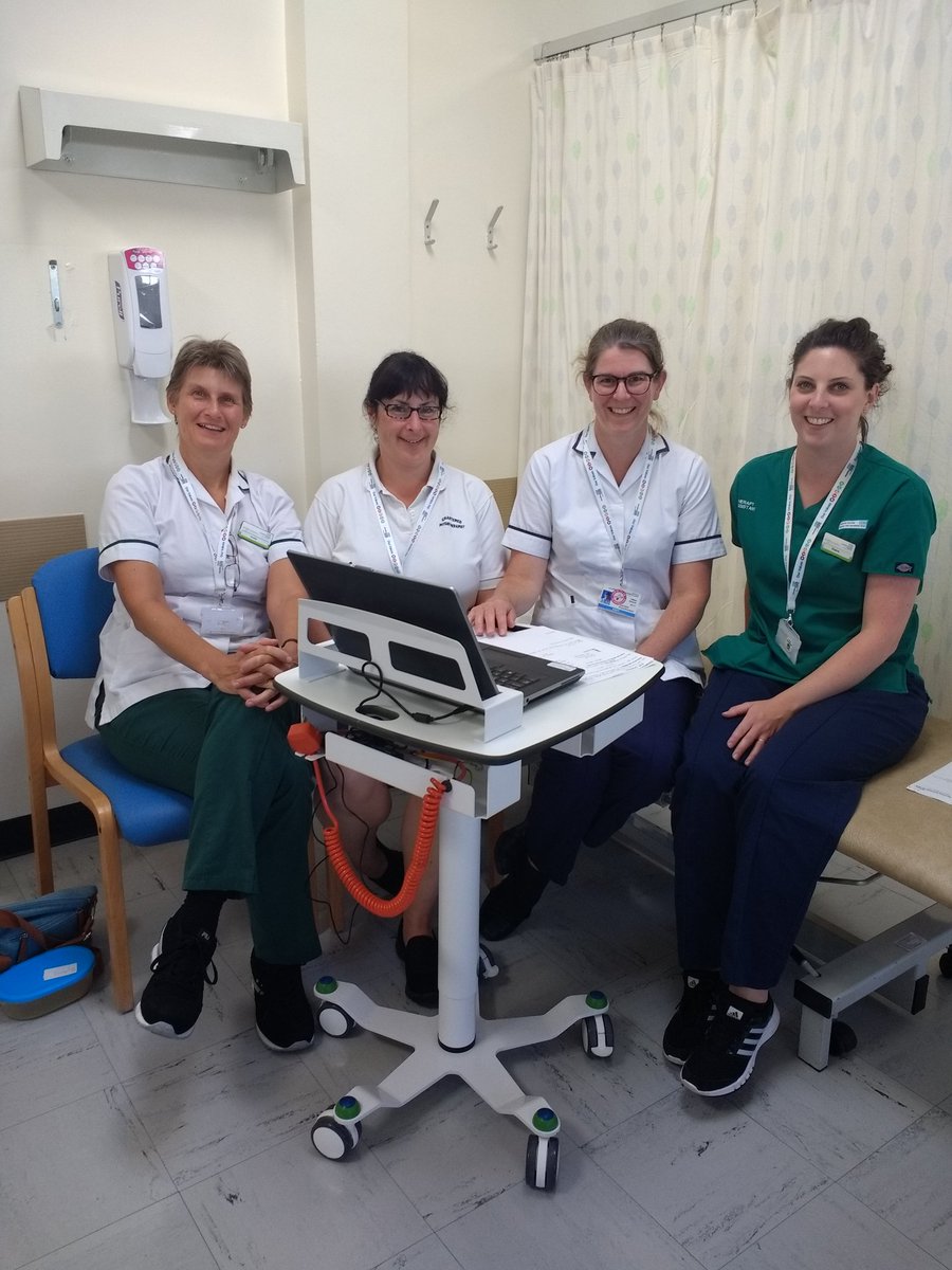 Ward 17 therapy team meeting. Week 3 project review. Lots of positives and action plans! #neuro #rehabmatters #integratedworking #continuousimprovement @AilsaBrotherton @lizmcmullin @tillyboss @JackieJackie449 @AnitatheOT