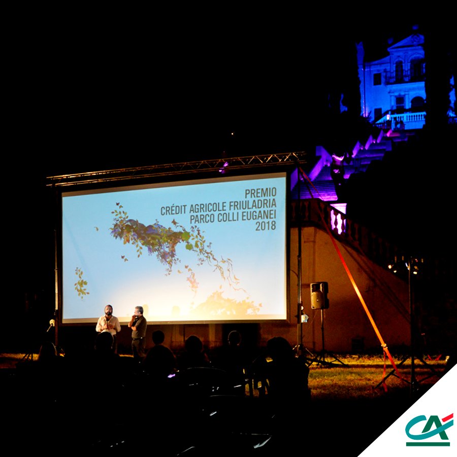 CA_Ita's tweet photo. Il film “Food ReLOVution” di @thomastorelli1 è vincitore del premio #CréditAgricole #FriulAdria all’#EuganeaFilmFestival: un efficace racconto sul tema della sostenibilità. Il Gruppo si conferma punto di riferimento non solo per l’economia ma anche per società e cultura locale. https://t.co/v9T2aiV36m