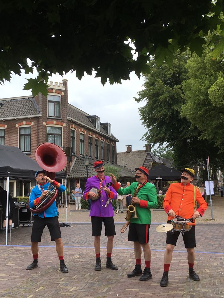 Hebben jullie de foto's van Zomerzinnen 2018 al bekeken? Ze staan op Facebook: facebook.com/media/set/?set… Nog even nagenieten. Dankjewel Wim Dooren.