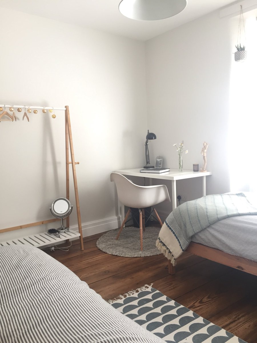 completehouse's tweet image. Does your spare room need a makeover? Here’s ours revamped  with one of our favourite wall colours - strong white @FarrowandBall . #calm #interior #neutralinterior