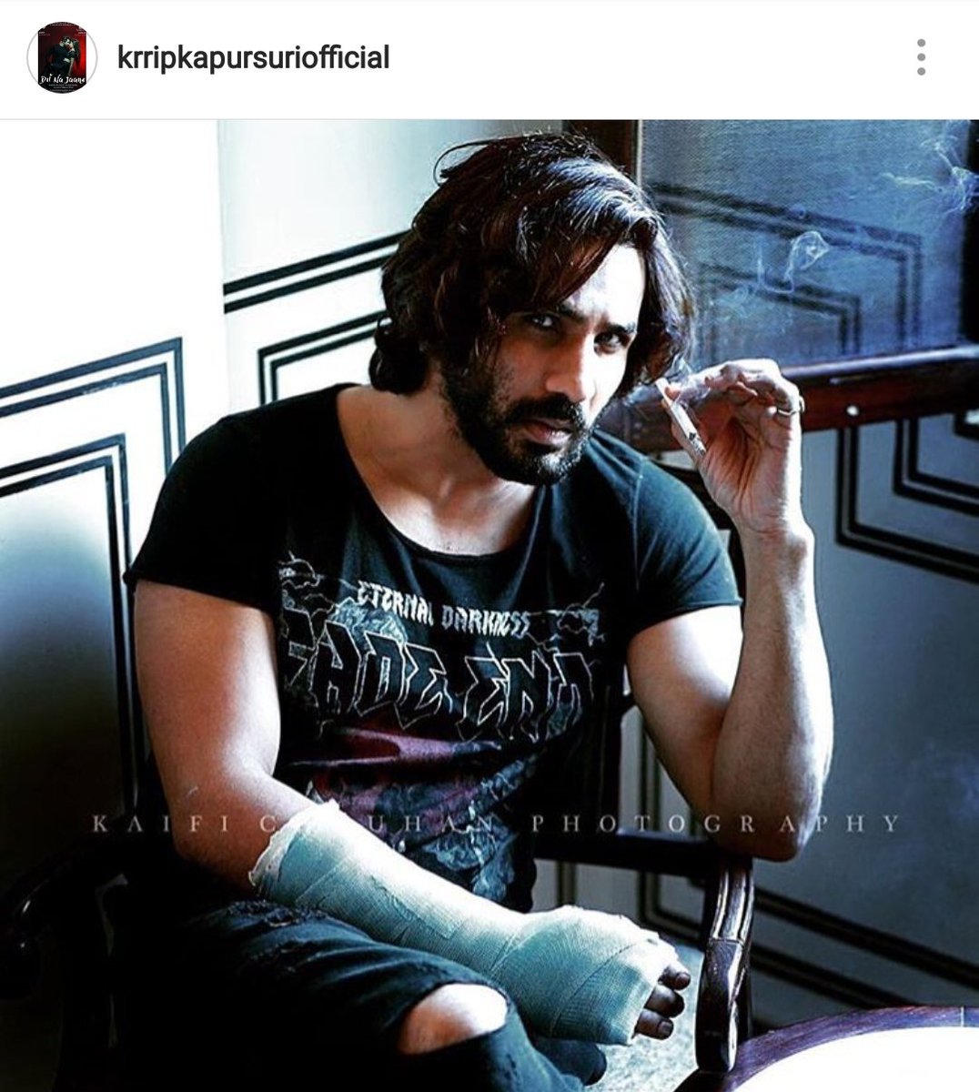 teamkrrian's tweet photo. Repost @krripkapursuriofficial @kripsuri #krripkapursuri
by @media.repost:
Har dard ki dawaaa hai iss duniya me par kisi paas keemat nhi aur kisi k paas kismat nhi .... love u all https://t.co/ohUClIjDsS
