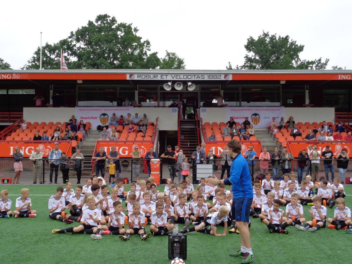 Rob van Velzen tweet media