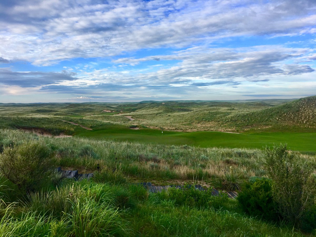 skiphanlon's tweet photo. Good morning, @Ballyneal.   You certainly don’t disappoint. @atchison_andrew @singwerson @TravisManners https://t.co/wf0dA1Pn11