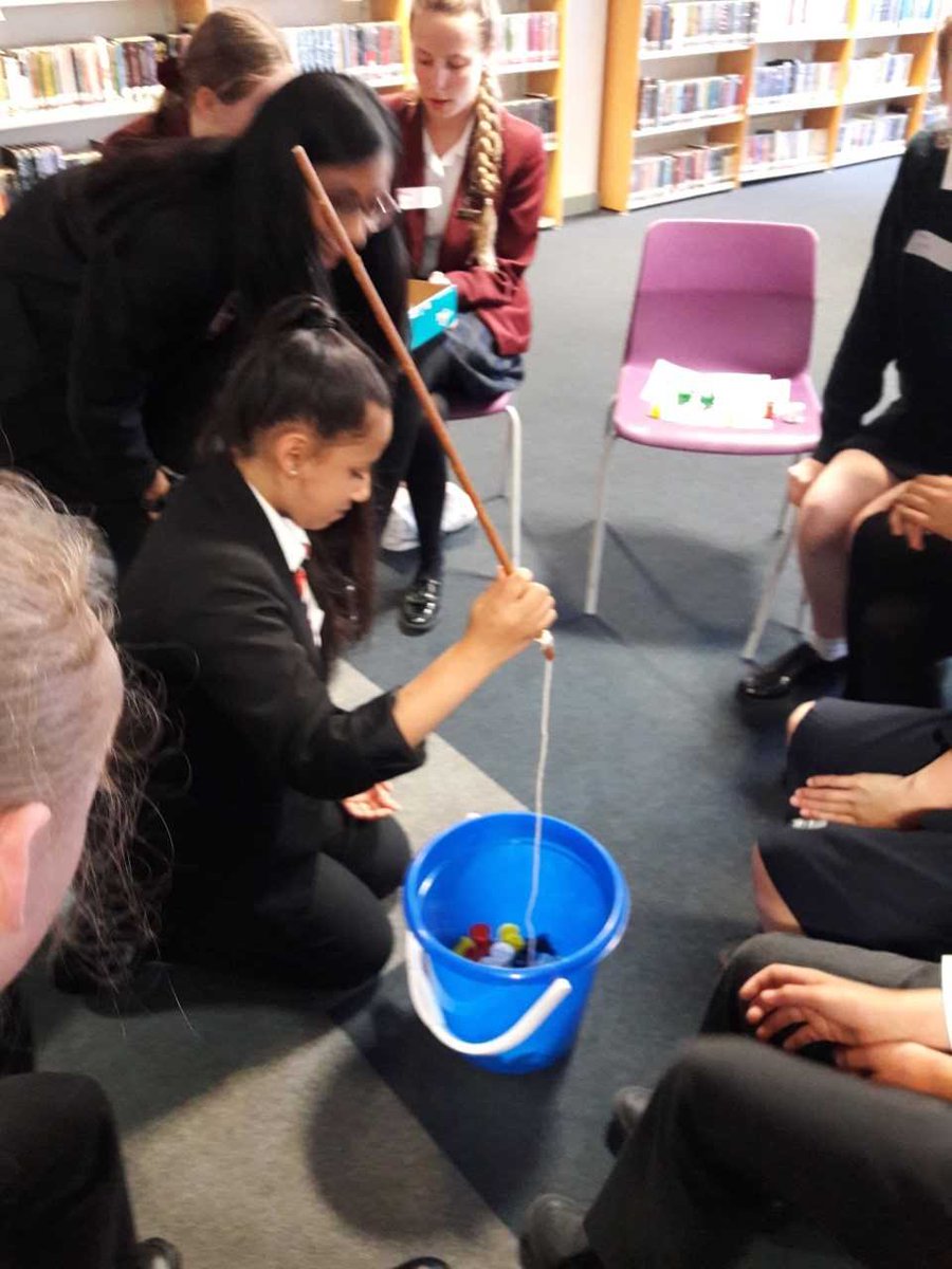 CLHSLib's tweet image. Great fun playing the fishing game at the pupil librarian conference 2018.  @emmasuffield @uksla