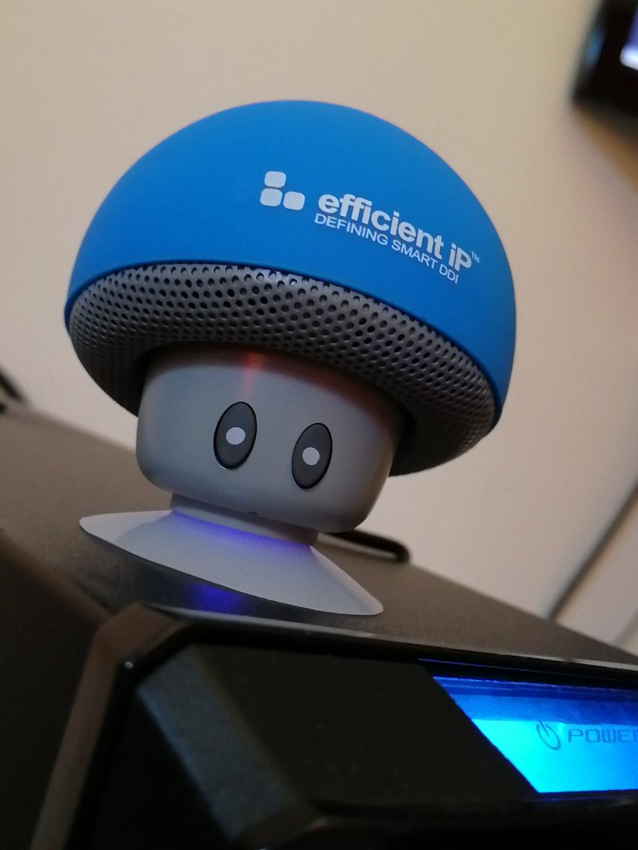 CaignecPierre's tweet photo. J'aime recevoir des goodies ! Voici Toad l'enceinte Bluetooth 😉

#Goodies #tech #Web #cloud #entreprise #France #Occitanie #herault #Beziers https://t.co/LPjDcEi6xl