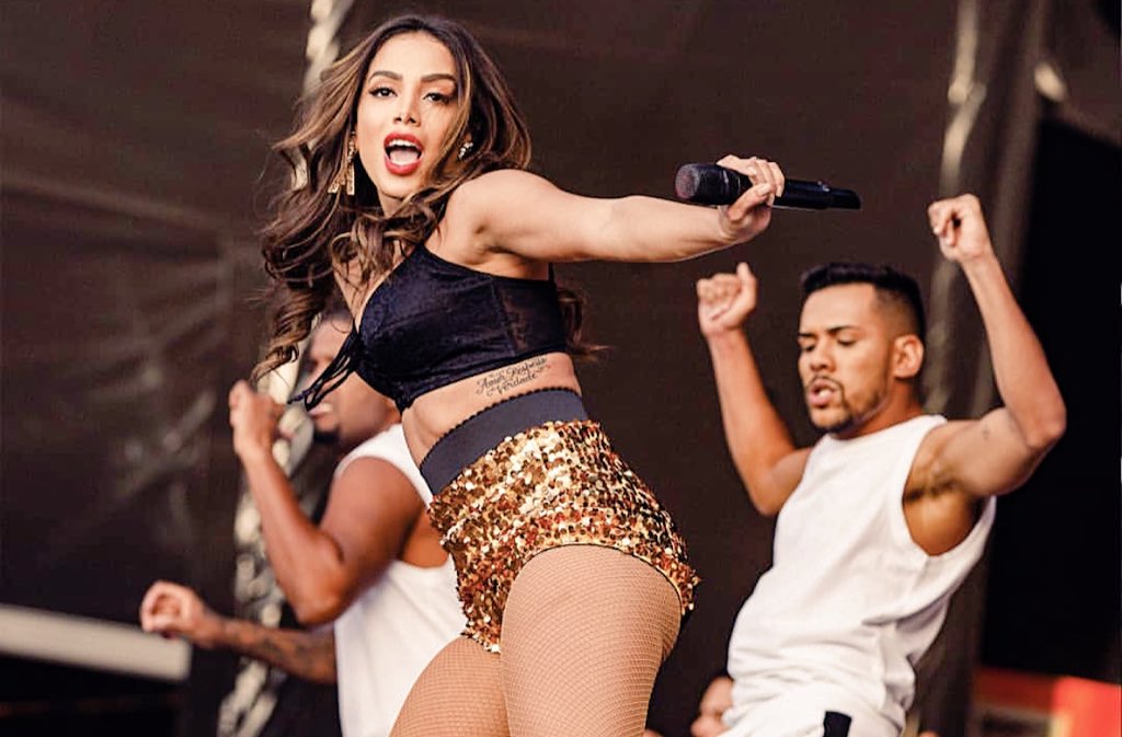 AnittaChart's tweet photo. 🇵🇹 | Com 7 músicas, @Anitta é, nesse momento, a artista com mais canções dentro do Top 50 do iTunes de Portugal!

#3. Vai Malandra
#5. Downtown
#15. Você Partiu Meu Coração
#23. Show das Poderosas 
#35. Loka
#36. Romance Com Safadeza 
#40. Sim ou Não https://t.co/Avp0CZIQg2