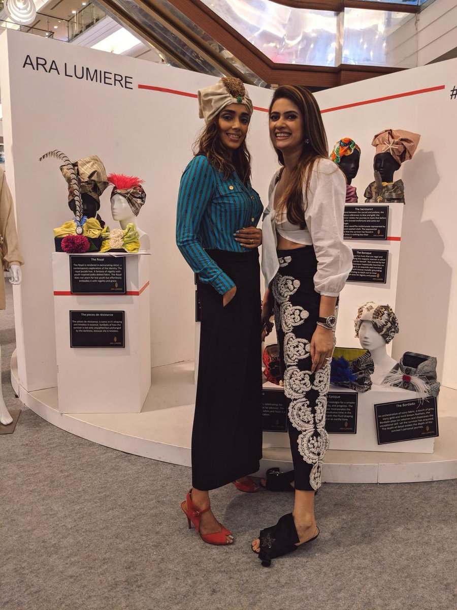 Jassagu's tweet photo. A potpourri of incredible Talent under the tutelage of power fashion houses @vogueItalia & @fadinternational .
Its incredible to see India rise to such staggering heights and make a credible contribution to fashion and design. Loved the #scoutingforIndia event! https://t.co/HGDDMRCsE7