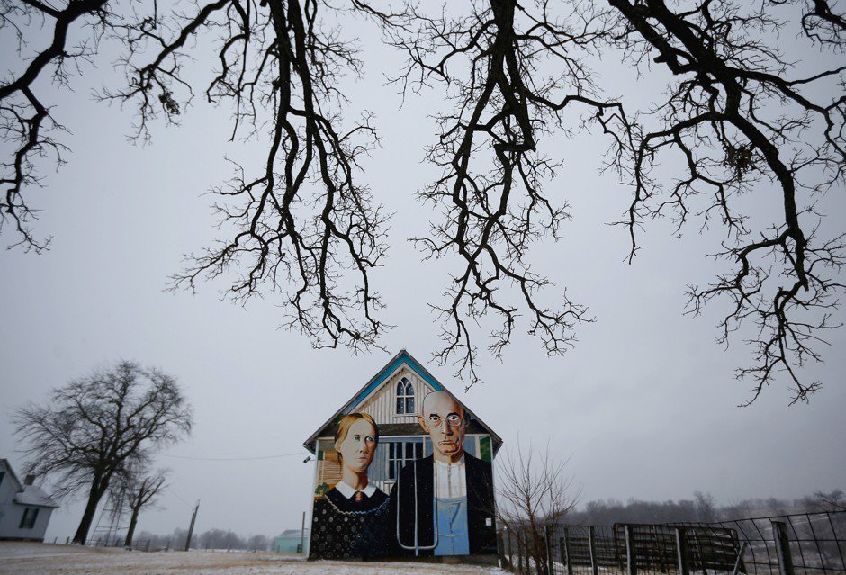 SMUDataArts's tweet photo. According to a study by @NEAarts, the #Arts are a direct influencer for #RuralInnovation. The probability that a rural organization will be a substantive #innovator can increase 85% if the rural county hosts four+ #ArtsOrganizations. Via @CityLab https://t.co/3kqILiSIWH https://t.co/jlHQ0totP1