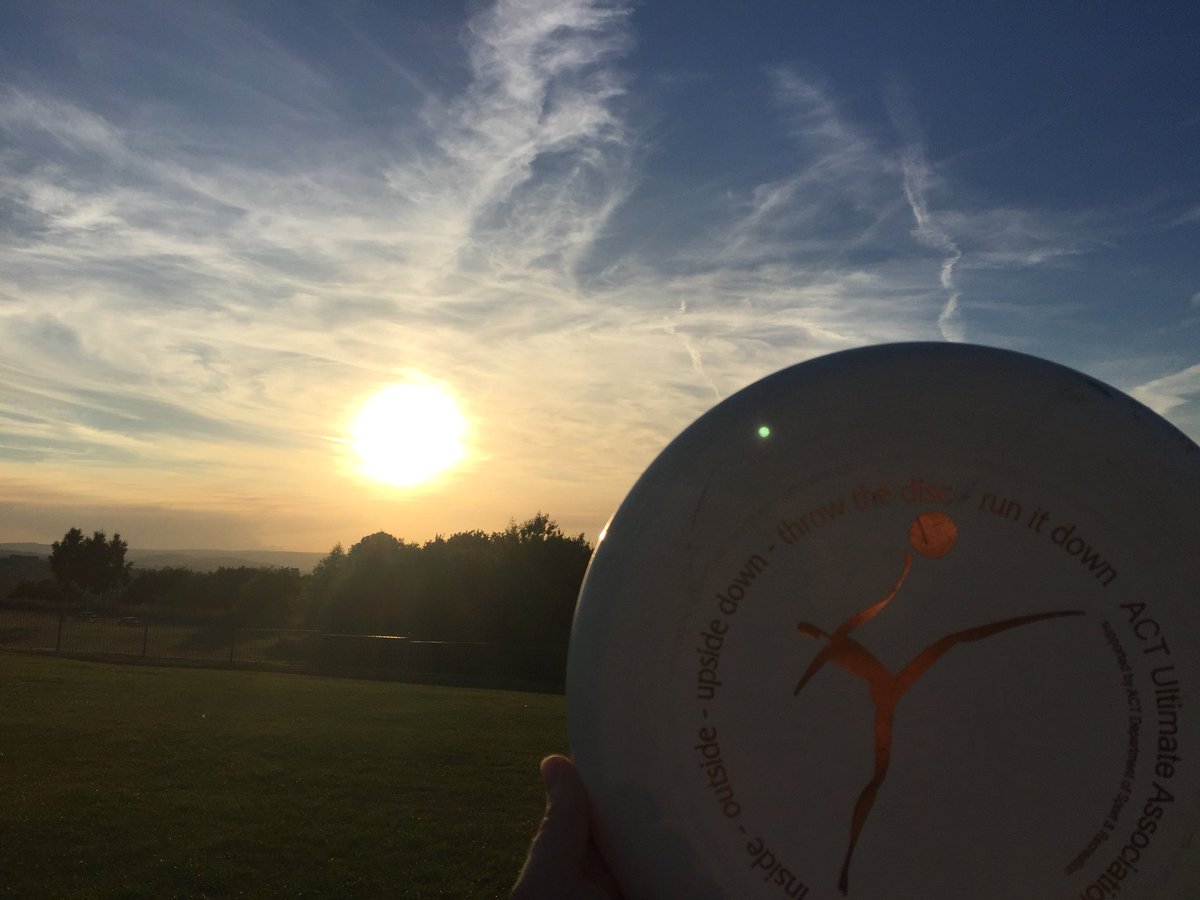 #Sheffield is treating us all to some glorious #frisbee #weather