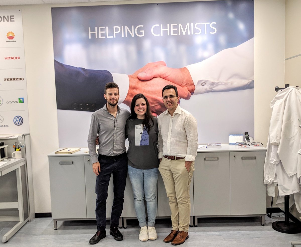 Laris_Schneider's tweet photo. Training on #DMA80 with #Milestone team in Bergamo, Italy. ANU CHL research team now performing mercury analyses using method USA-EPA 7473 at its best. Funded by CAP-APIP. @ANU_CHL , @ANUmedia https://t.co/ji5ZykHkH2