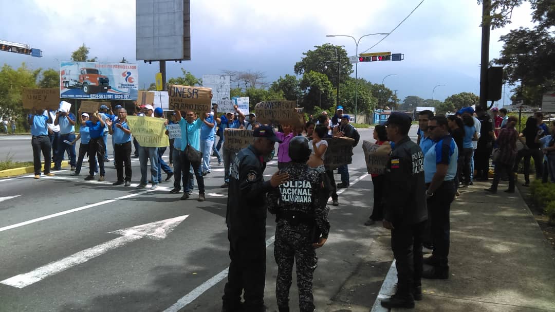 Trabajadores  UNEY tweet media