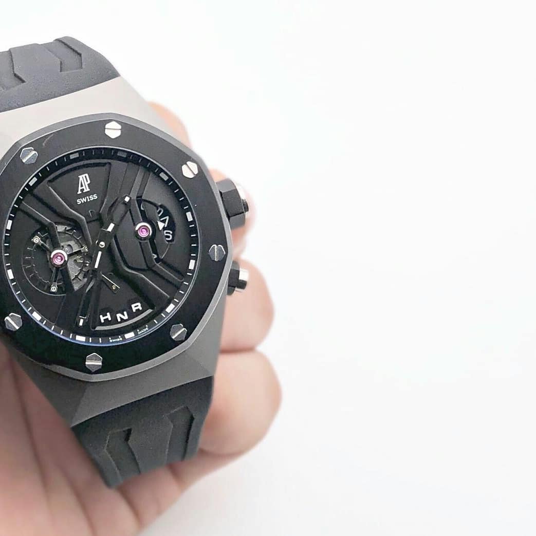 FBloggers11's tweet image. *Audemars Piguet*
* For men
* 7A
* Original model
* Feature;
-Sandblasted titanium case, 
-Full Automatic 
-Black rubber strap
** 6 Months Machinery Warranty 
**Price-Rs 4999/-free Ship **
*With Brand Box*
*Same day dispatch 😍*
📲 What&apos;s app- 9990624415
Fashion_bloggers11