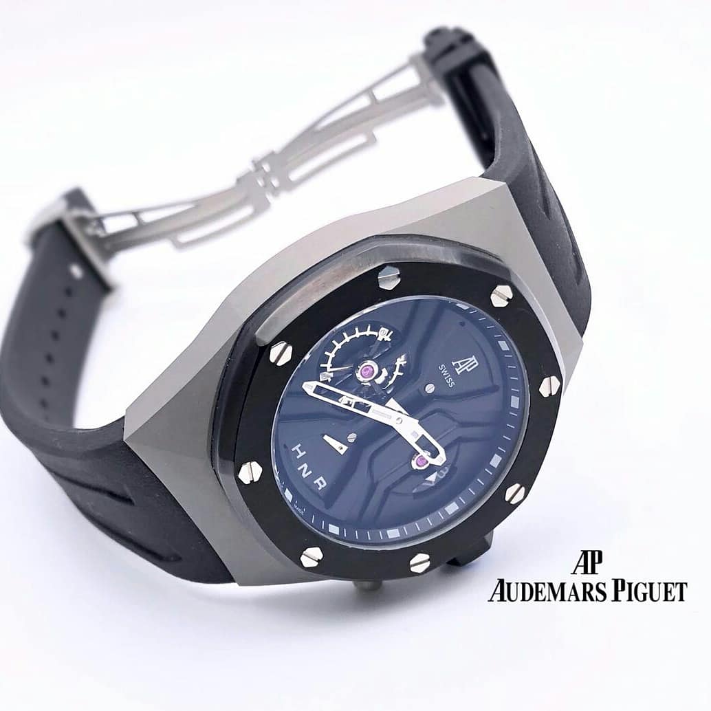 FBloggers11's tweet image. *Audemars Piguet*
* For men
* 7A
* Original model
* Feature;
-Sandblasted titanium case, 
-Full Automatic 
-Black rubber strap
** 6 Months Machinery Warranty 
**Price-Rs 4999/-free Ship **
*With Brand Box*
*Same day dispatch 😍*
📲 What&apos;s app- 9990624415
Fashion_bloggers11