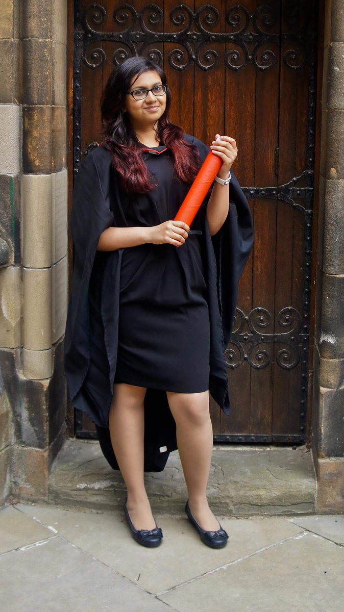 thedjklife's tweet photo. It's my 5 year Graduversary today! Half a decade since I got my shiny degree and could first start writing Dr in front of my name #graduversary #schoolofmedicine #glasgowuniversity #gptrainee #juniordoctor #yourlifeinmyhands #medicine #graduation2013 #mbchb https://t.co/f0IGelHPMA